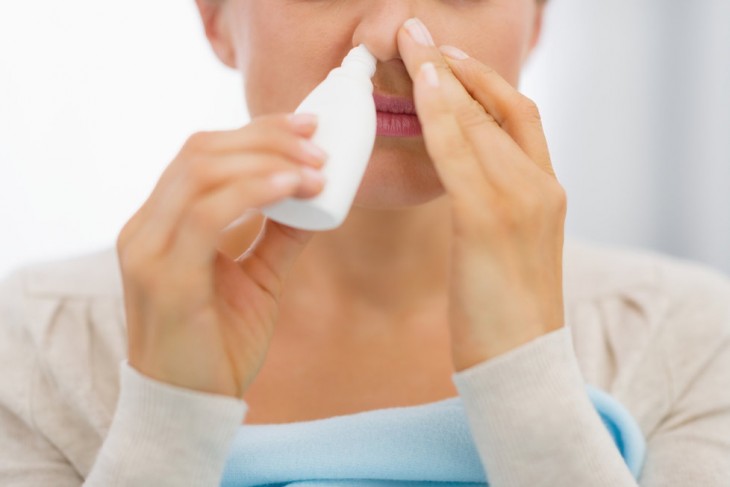 Nasal sprays are recommended for pregnancy rhinitis