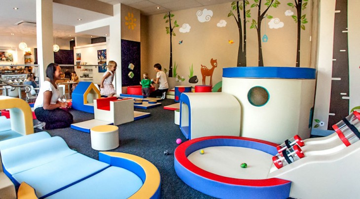Kids help soft play places by being able to have lunch there.