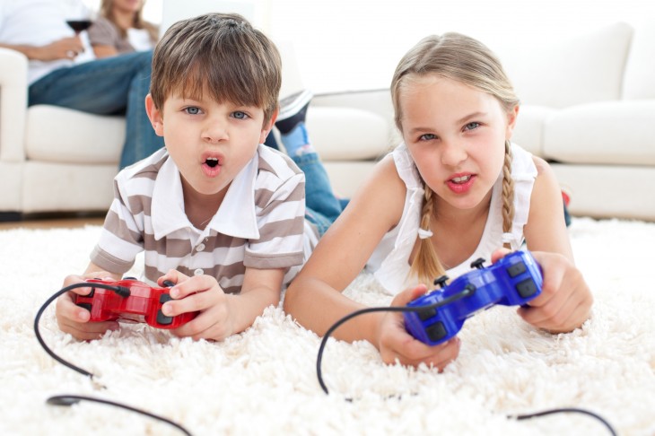 Teaching how to limit screen time is one of the challenges of parenting problems.